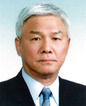 呉 龍夫・在日韓国人信用組合協会会長